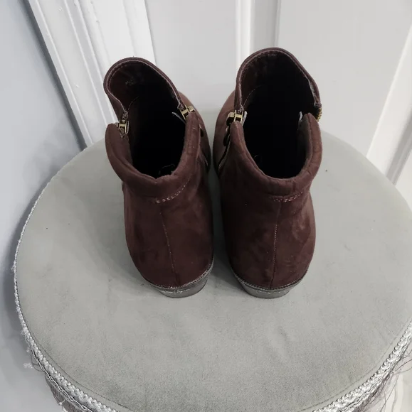 🤎ITALIAN SHOEMAKER🤎Short Boots - Picture 3 of 5